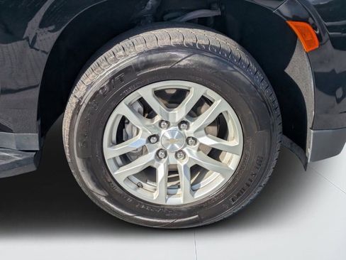 Used 2023 Chevrolet Tahoe LT image 9