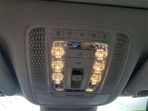 Used 2020 Mercedes-Benz GLE 350 image 31