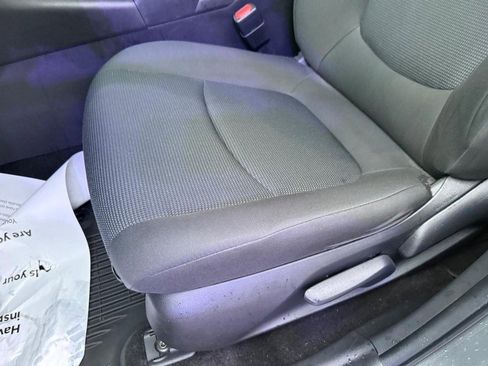 Used 2023 Toyota RAV4 LE image 17