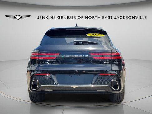 Used 2023 Genesis GV70 2.5T w/ Advanced Package AWD/4WD image 3