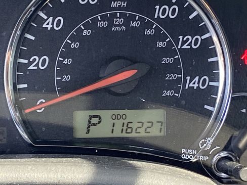 Used 2012 Toyota Corolla S image 7