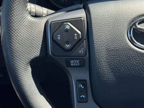 Used 2023 Toyota Tacoma TRD Off-Road w/ Technology Package AWD/4WD image 23