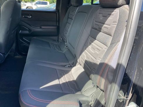 Used 2023 Nissan Frontier PRO-4X w/ Pro Convenience Package AWD/4WD image 8