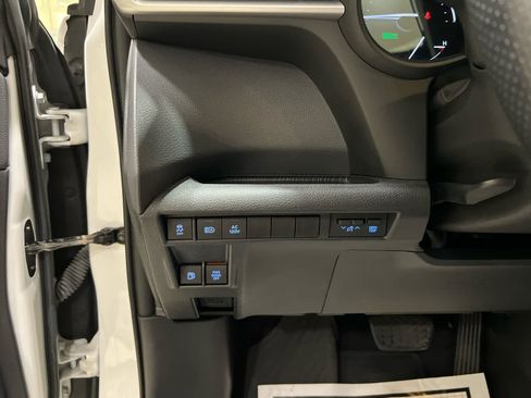 Used 2022 Toyota Sienna XSE w/ XSE Plus Package AWD/4WD image 28