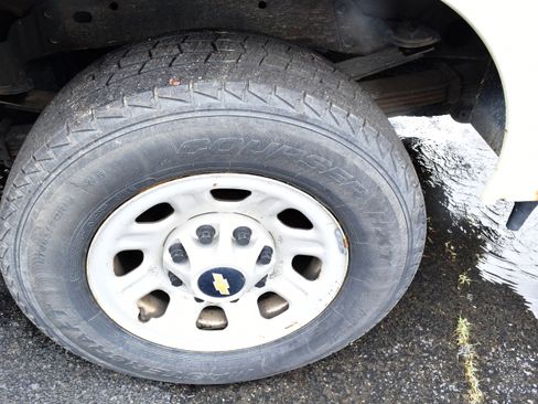 Used 2011 Chevrolet Silverado 3500 W/T image 21