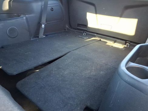 Certified 2017 Ford Explorer XLT w/ Equipment Group 202A image 11