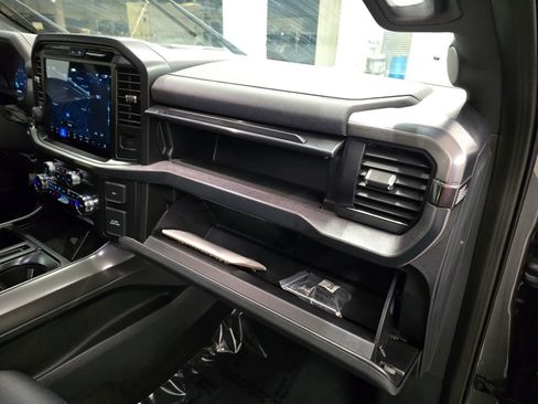 Used 2025 Ford F150 Lariat w/ Equipment Group 501A Mid image 37