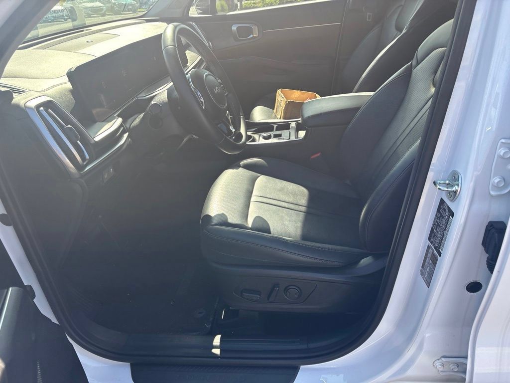 Used 2024 Kia Sorento X-Line EX AWD/4WD image 10