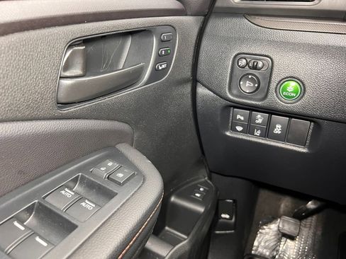 Used 2022 Honda Passport TrailSport image 15