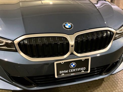 Certified 2025 BMW 330i xDrive Sedan w/ Premium Package AWD/4WD image 31