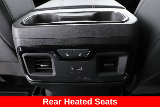 Used 2024 GMC Sierra 1500 AT4 w/ Technology Package AWD/4WD image 30