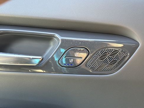 Used 2025 Kia EV9 GT-Line AWD/4WD image 41