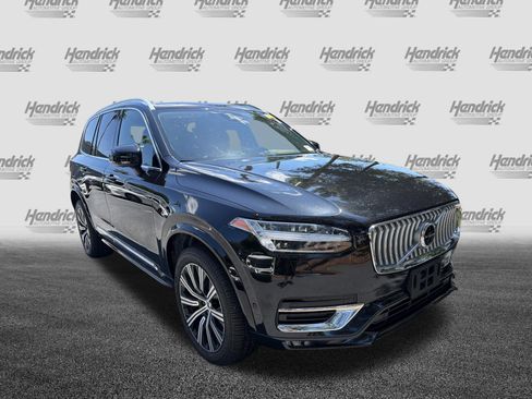 Used 2023 Volvo XC90 B6 Plus AWD/4WD image 2