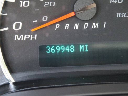 Used 2014 GMC Savana 2500 RWD image 8