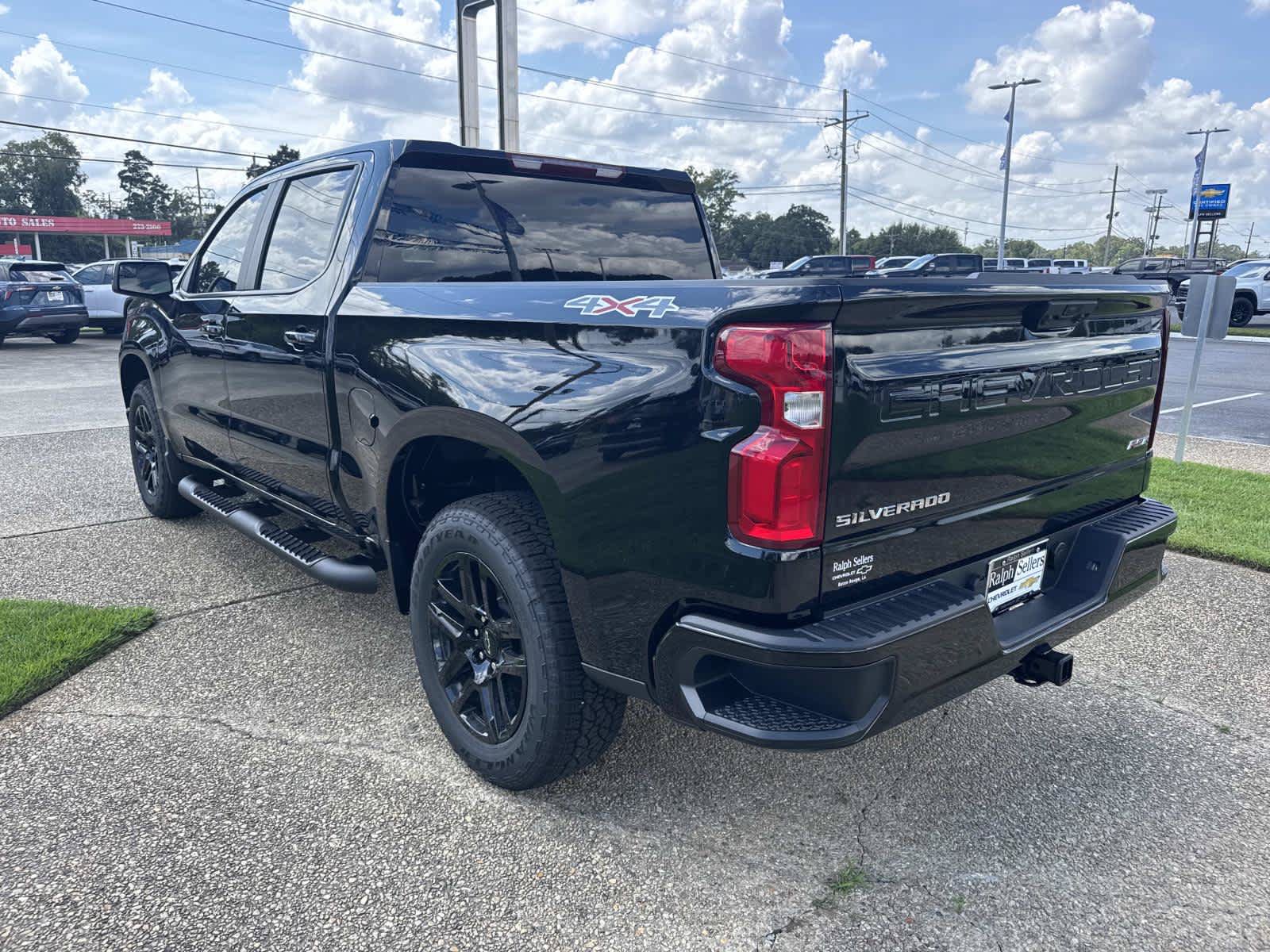 New 2026 Chevrolet Silverado 1500 RST w/ RST Select Package AWD/4WD image 4