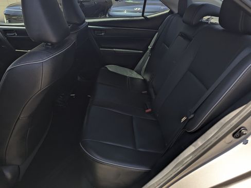 Used 2016 Toyota Corolla LE Premium w/ Body Protection Package #1 FWD image 8