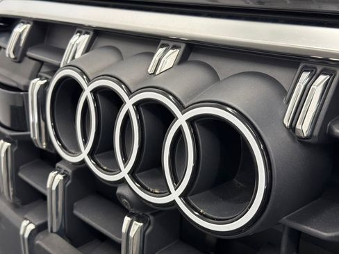 Used 2025 Audi Q7 3.0T Premium Plus AWD/4WD image 15