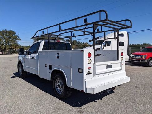 Used 2017 Ford F250 XL w/ XL Value Package image 6