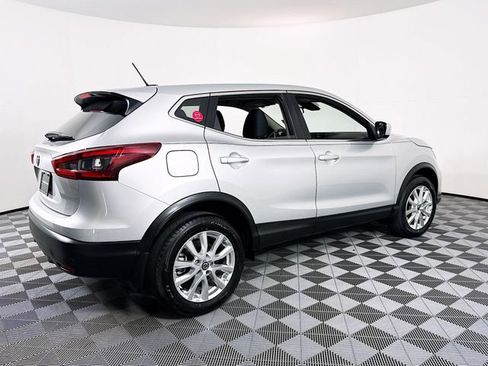 Certified 2022 Nissan Rogue Sport S image 22