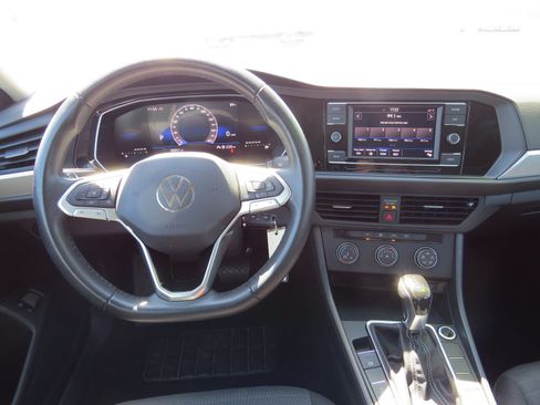 Used 2024 Volkswagen Jetta S FWD image 11