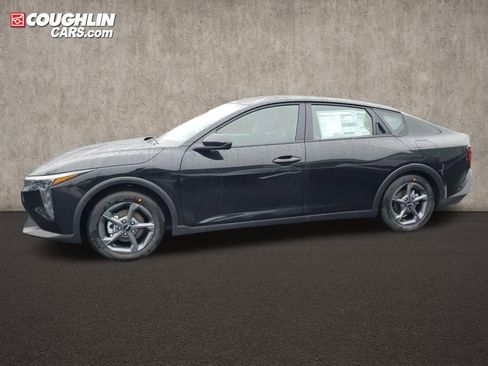 New 2026 Kia K4 LXS image 4