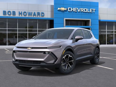 New 2026 Chevrolet Equinox EV LT image 6
