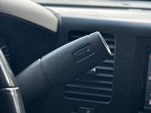 Used 2011 Chevrolet Silverado 1500 LS image 20