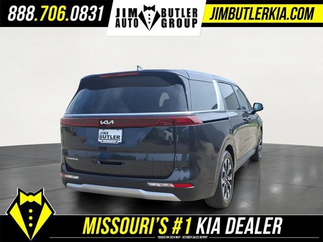 Used 2024 Kia Carnival EX FWD image 25