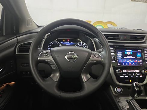 Used 2022 Nissan Murano SL w/ SL Moonroof Package image 13