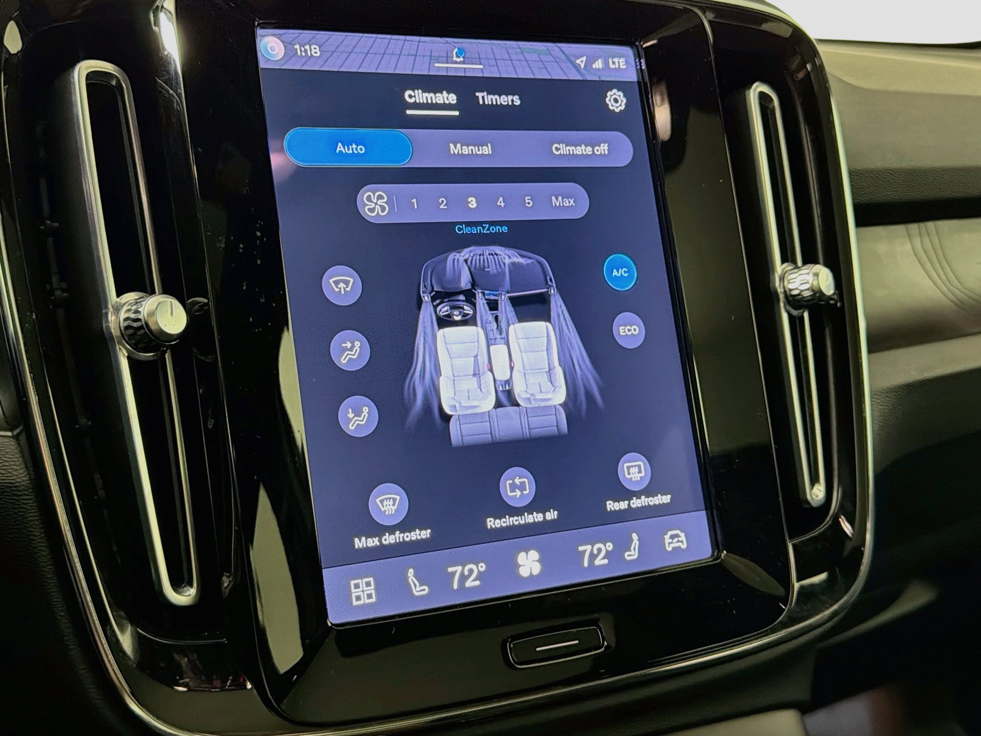 Certified 2023 Volvo C40 P8 Recharge Plus AWD/4WD image 17