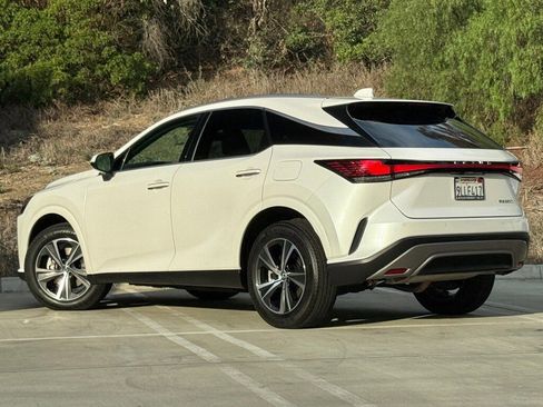 Certified 2024 Lexus RX 350 FWD image 2