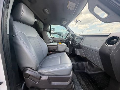Used 2015 Ford F450 XL w/ Power Equipment Group RWD image 20