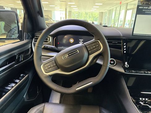 New 2026 Jeep Grand Wagoneer Limited AWD/4WD image 22