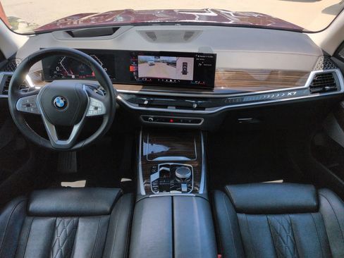 Used 2026 BMW X7 xDrive40i AWD/4WD image 15