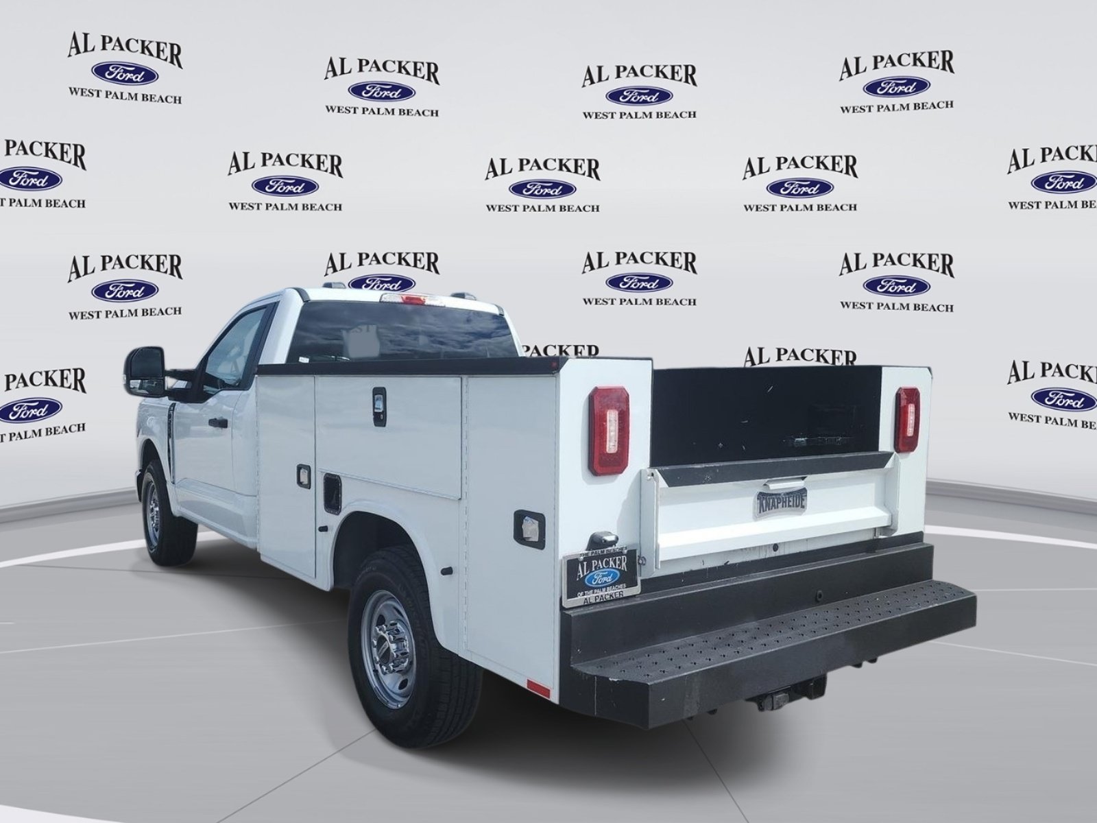Used 2023 Ford F250 XL w/ XL Chrome Package RWD image 3