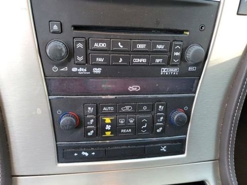 Used 2013 Cadillac Escalade ESV Platinum AWD/4WD image 13