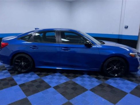 Certified 2023 Honda Civic Sport image 9