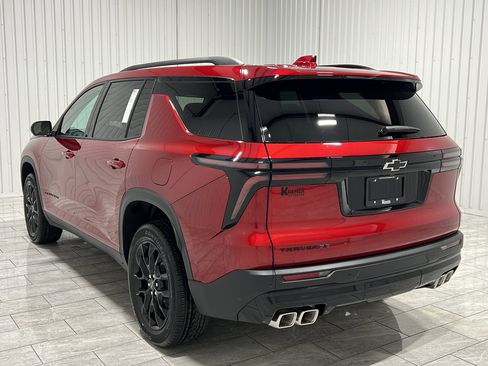 New 2026 Chevrolet Traverse LT w/ Midnight/Sport Edition image 3