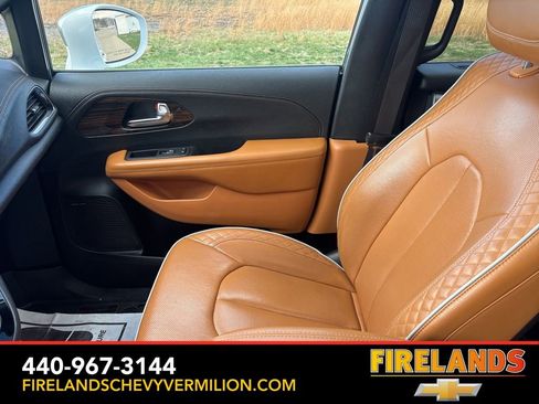 Used 2022 Chrysler Pacifica Pinnacle image 16