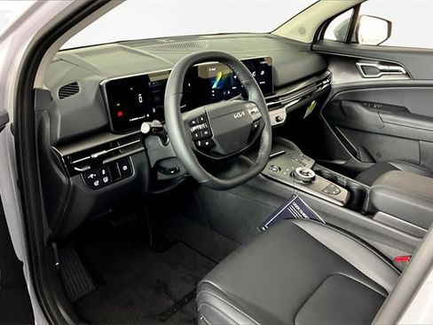 New 2026 Kia Sportage EX image 8