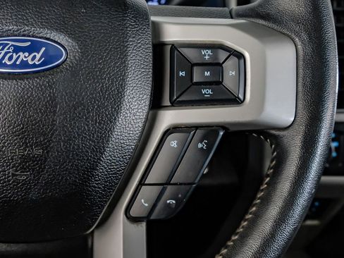 Used 2019 Ford F250 Lariat w/ Lariat Ultimate Package image 17