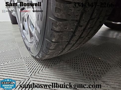 Used 2024 GMC Yukon Denali Ultimate AWD/4WD image 56