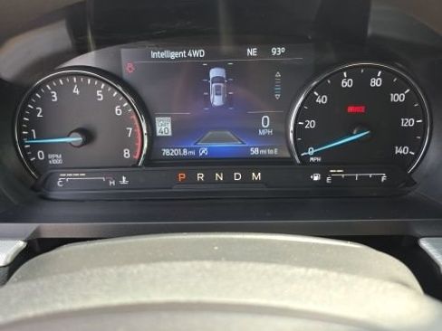 Used 2020 Ford Explorer XLT w/ Equipment Group 202A AWD/4WD image 14