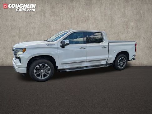 Used 2024 Chevrolet Silverado 1500 High Country w/ Technology Package AWD/4WD image 4