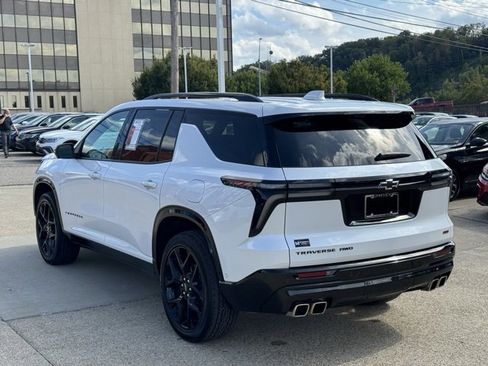 Certified 2024 Chevrolet Traverse RS w/ LPO, Floor Liner Package image 3