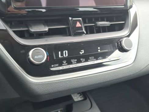Used 2026 Toyota Corolla LE w/ LE Premium Package FWD image 14