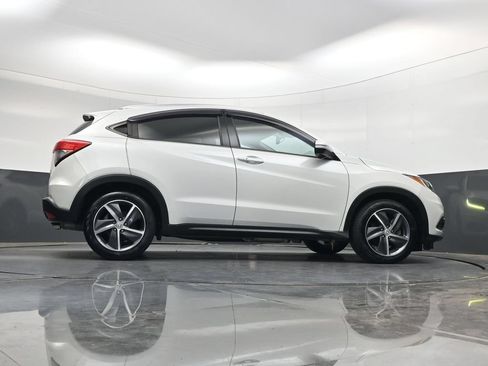 Used 2021 Honda HR-V EX-L image 37