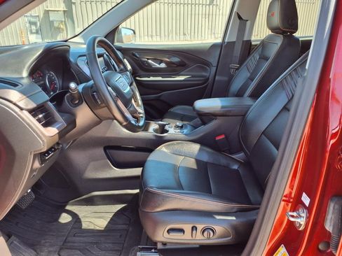 Used 2024 GMC Terrain AT4 w/ Tech Package image 12