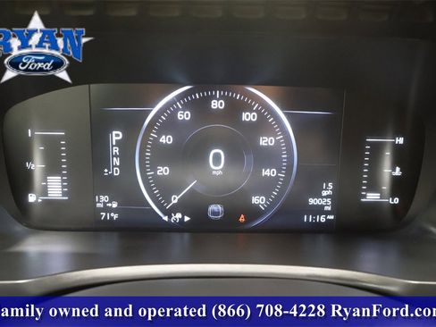 Used 2019 Volvo XC90 T5 Momentum w/ Protection Package Premier image 19