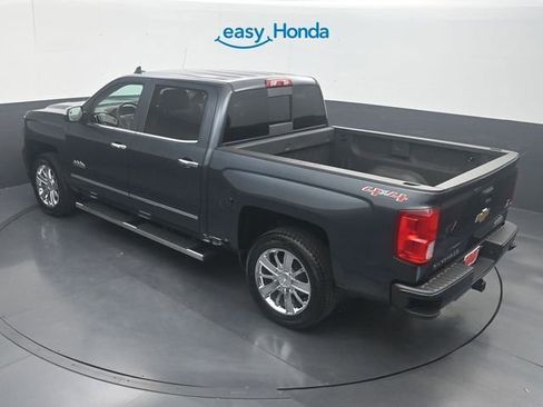 Used 2017 Chevrolet Silverado 1500 High Country AWD/4WD image 21